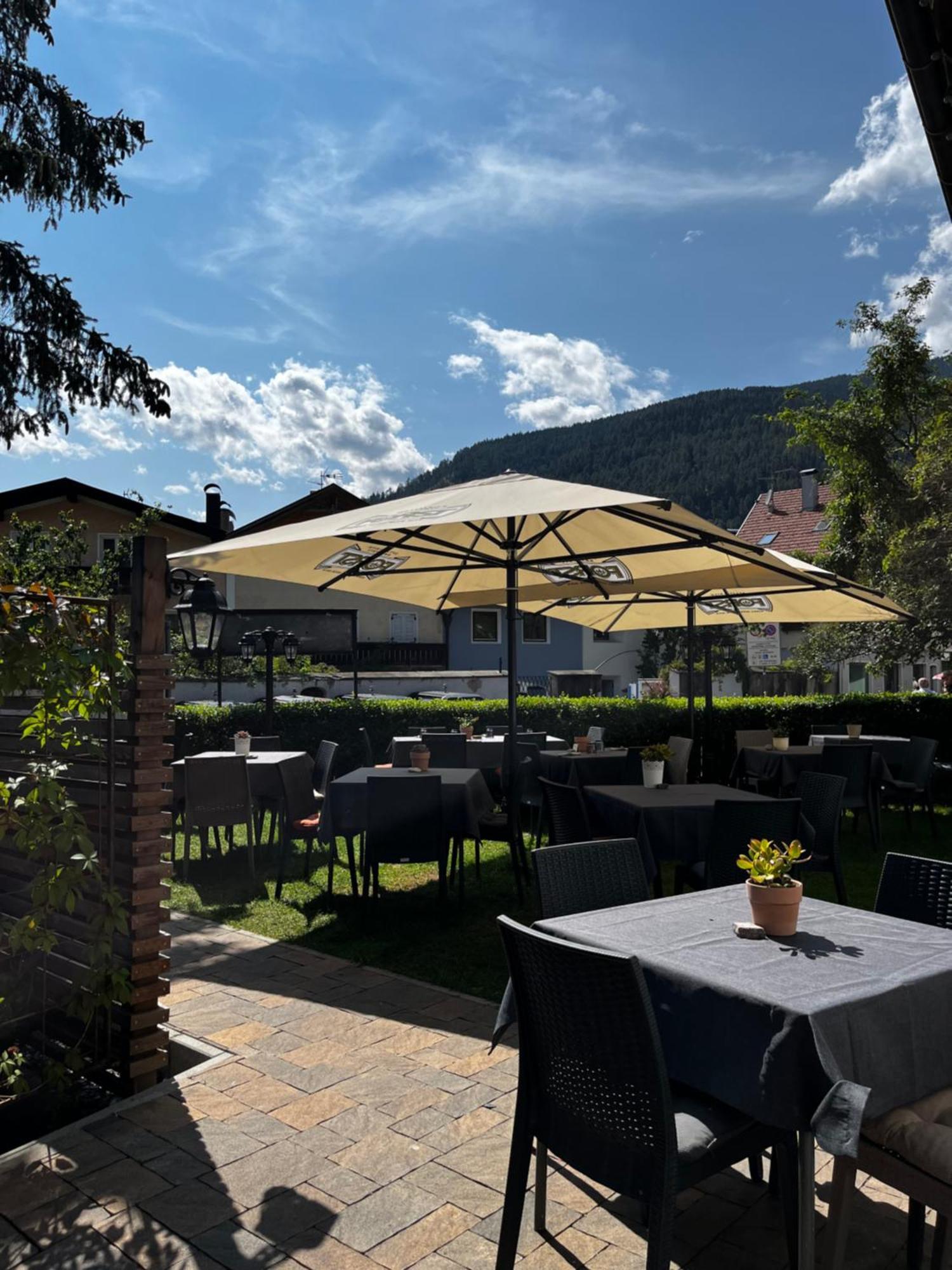 Gasthof Sterzingerhof Buitenkant foto